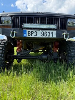 Jeep Xj 4.0 Patrol nápravy vše v TP - 9
