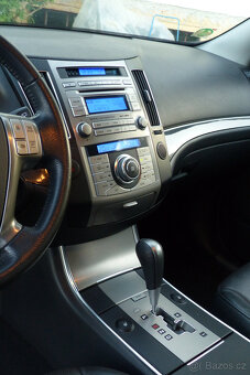 Hyundai ix55 3.0 CRDi V6, ČR, 2.majitel, servisní knížka - 9