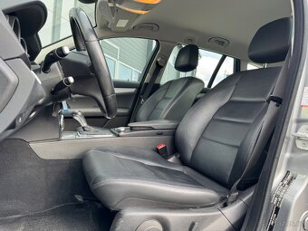Mercedes-Benz C 300 T CDI BlueEfficiency 4-Matic XENON NAVI - 9