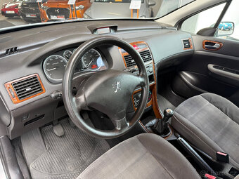 Peugeot 307 1.6i klima,po servisu,2x kola - 9