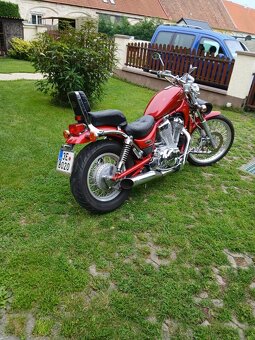 Suzuki VS 600 Intruder - 9