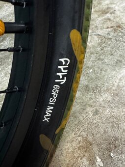 Kolo BMX Mafia Bikes Kush 1+ nové pláště, prilba a duše - 9