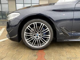 BMW 530d xDrive 2019 - 9
