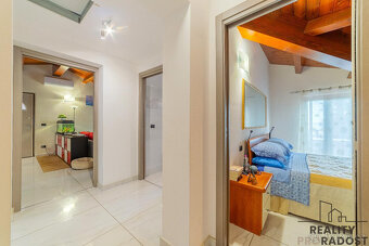 Prodej bytu 3+kk 100 m² Silvi, Itálie - 9