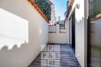 Pronájem byty 2+kk, 83 m2 - Praha - Hradčany, ev.č. 00185 - 9