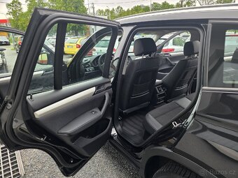 BMW X3 2.0 X-DRIVE Automat449 000 Kč - 9