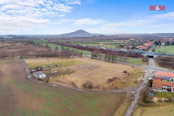 Prodej komerčního pozemku, 7398 m², Ledčice - 9
