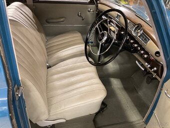Mercedes-Benz 180 Ponton - 9
