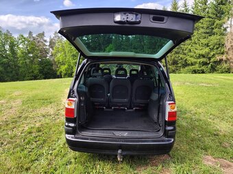 Ford Galaxy - 9