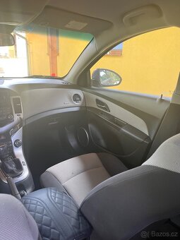 CHEVROLET CRUZE - 9