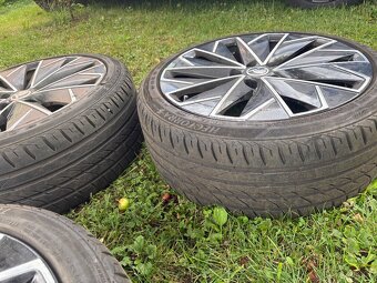 Alu Superb 3 propus s pneu 225/40r18 - 9