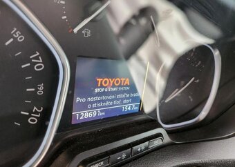 Toyota Proace 2.0-7míst-tažné2,4t-VIP VÝBAVA - 9