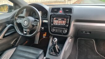 VOLKSWAGEN SCIROCCO R - 2,0TSi 195kW - Manuál. - 9