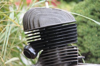 motor ČZ 250/455 jednovýfuk - 9