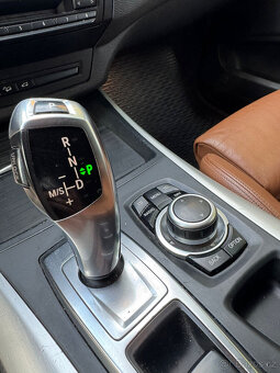 BMW X5 3.5sd xDrive – M paket, Individual – 2011 - 9