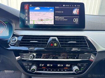 BMW Řada 5 3,0 530d 210kW DPH 1.maj. ČR - 9