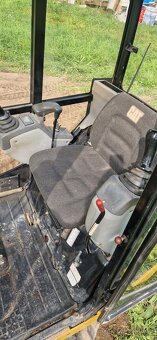 Minibagr Cat 301.4c - 9