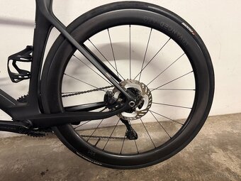 Silnicni karbonove kolo model 2026 velikost 58 - 9