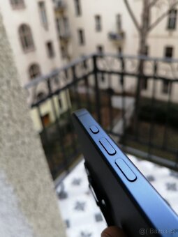 ÚPLNĚ NOVÝ - iPhone 15 pro max modrý - 9