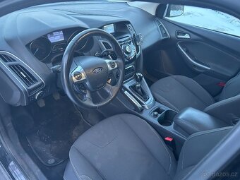 Ford Focus Combi 1.6i 2011 - 9