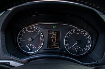 Škoda Octavia Combi 2 Facelift 1.6 TDI 77kW 2012 - 9