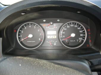 Getz 1,3i-60 kW, 42.000,-Kč - 9