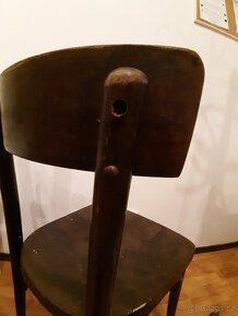 2 staré dřevěné židle Thonet - cena za obě - 9