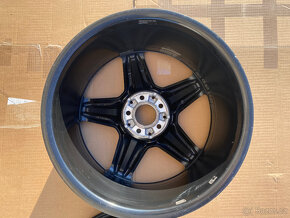 MERCEDES BENZ HLINIKOVÁ KOLA 19" 156 401 06 00 - 9
