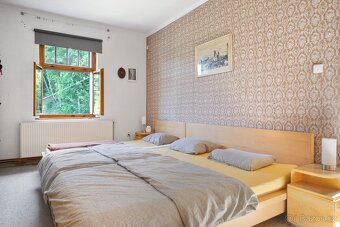 Prodej velkého domu, 420 m2 - Železný Brod, ev.č. 06508 - 9