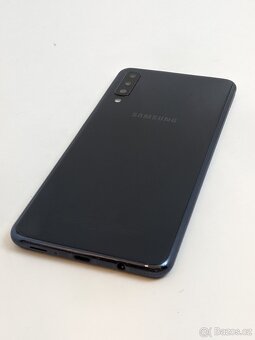 Samsung Galaxy A7 (2018) 4gb/64gb black. Záruka 6 měsíců. - 9