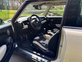 MINI COOPER D, 1.6 TDI - 9