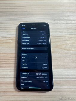 Apple iPhone 11 64GB - 9