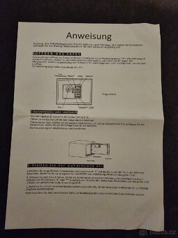 Digitální sejf 35 x 25 x 25 cm - 9