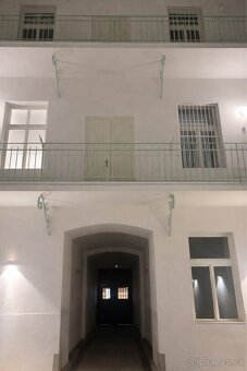 Pronájem bytu 2+kk - Praha 1 - 9