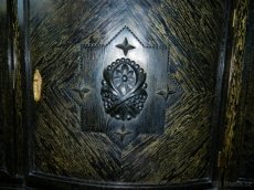 Starožitný nábytek - 9