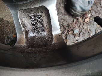 Nokian 4x100 165/70 r13 - 9