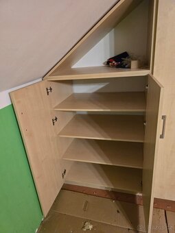 Skříně od stolaře - 9