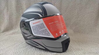Výklopná helma na motorku. Nová - 9