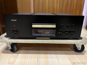 Teac - 9