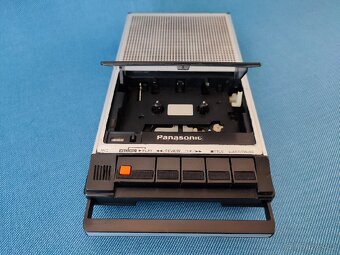 CASSETTE RECORDER PANASONIC RQ-2739. - 9