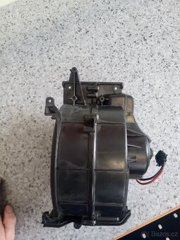 Ventilátor topení audi a6 c6 - 9