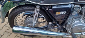 Honda CB 250 G - 9