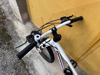 Specialized Hotrock 20 dětské kolo s páčkovým řazením - 9