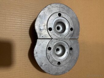 Predám pár ORIG. NOVÉ HLAVY VALCU JAWA 350/360 361 ULOŽENka - 9