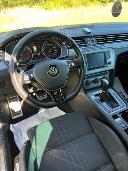 VW Passat Alltrack - 9
