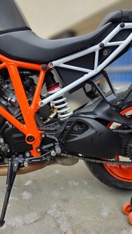 KTM 1290 SUPER DUKE R - 9