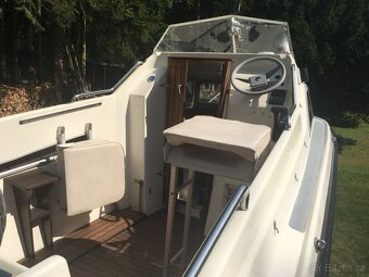 Motorová kajutová loď MICROPLUS461 - 9