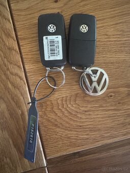 VW Golf 6,1,2 TSI,63 kW,manuál,2011,ČR,138000km - 9