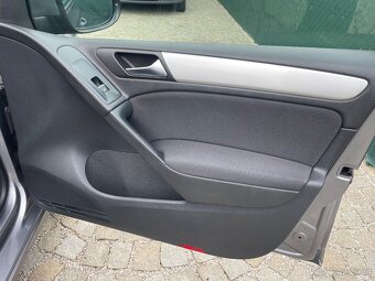 VW GOLF VI. 2.0 TDI 4motion Highline - 9
