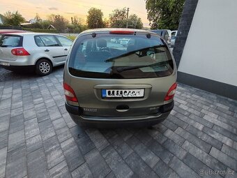 Renault Scenic 1.6i,16V automat 2000 2 ks - 9